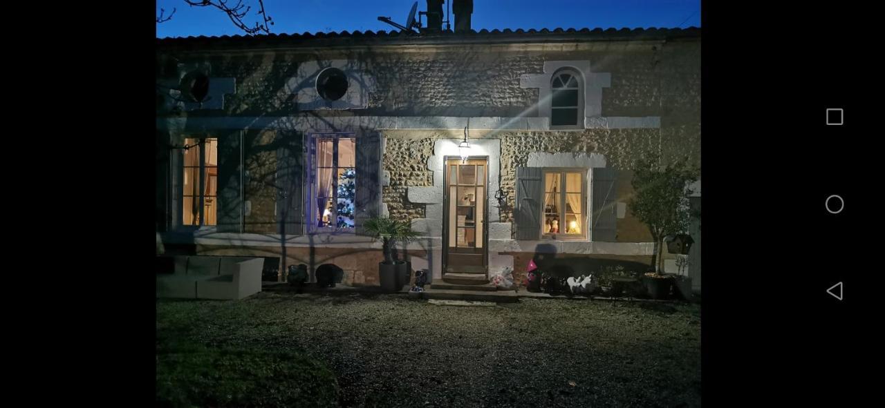 ChervettesAu Domaine De Gigie住宿加早餐旅馆 外观 照片